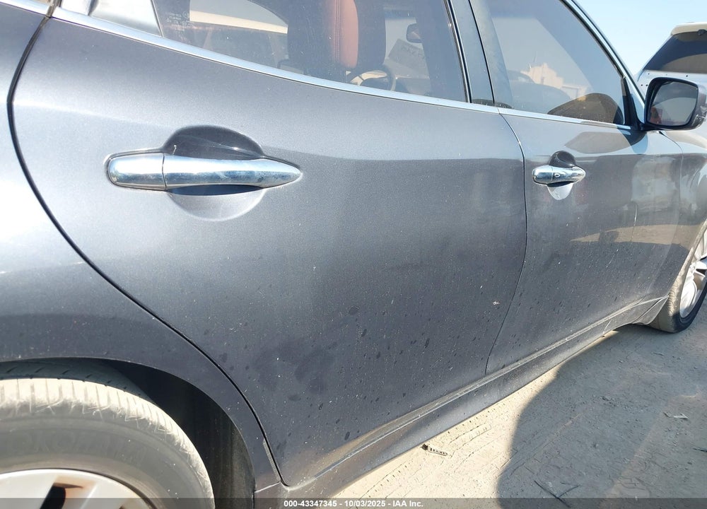 2011 INFINITI M37 VIN: JN1BY1AP7BM323804