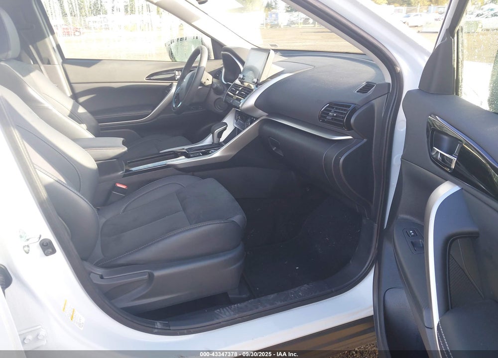 2025 MITSUBISHI ECLIPSE VIN: JA4ATWAA8SZ021449