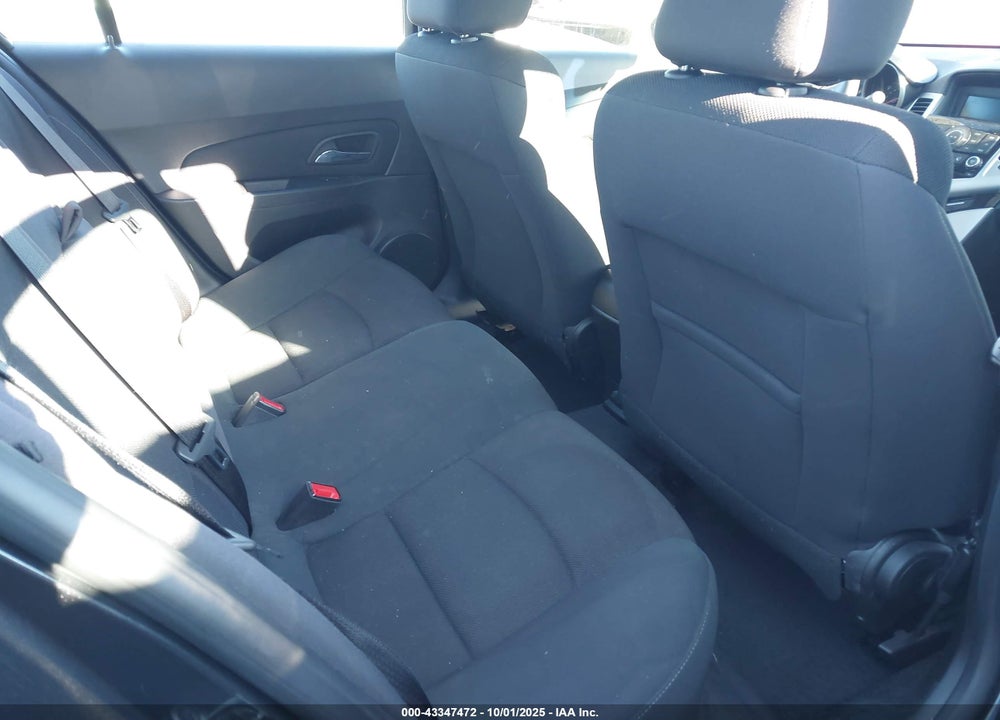 2015 CHEVROLET CRUZE VIN: 1G1PC5SB9F7137612