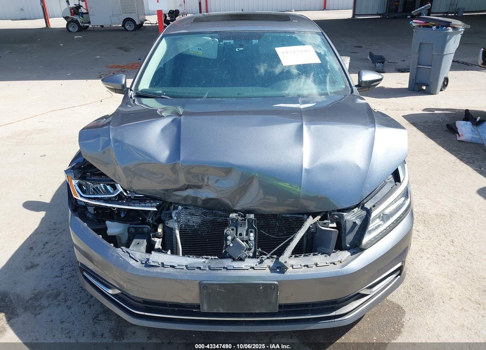 2016 VOLKSWAGEN PASSAT 1.8T SE VIN: 1VWBS7A3XGC039074