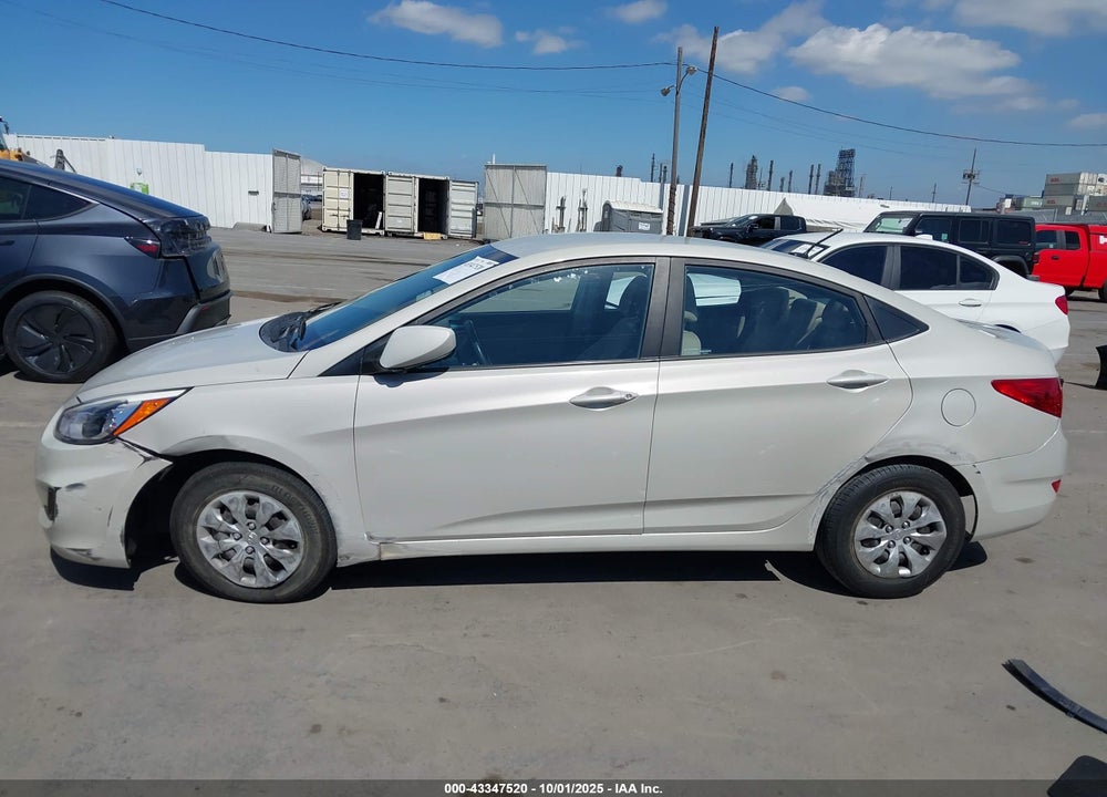 2015 HYUNDAI ACCENT VIN: KMHCT4AE4FU936500