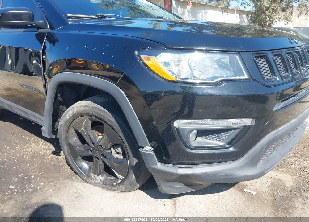 2018 JEEP COMPASS VIN: 3C4NJCBB1JT438534