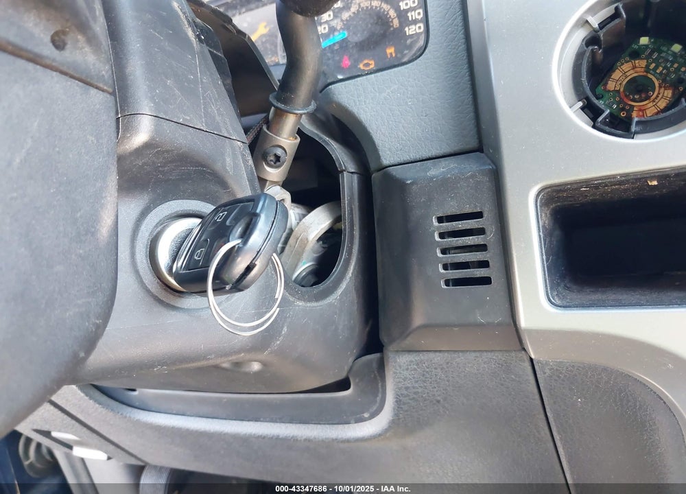 2013 FORD F-150 XLT VIN: 1FTFW1EF0DKE39740