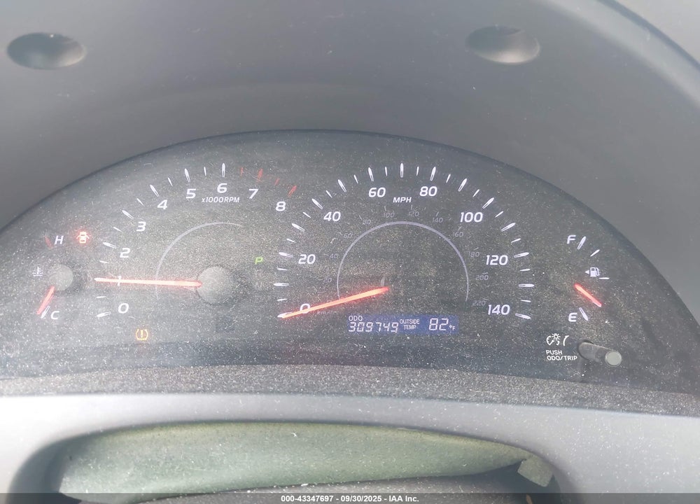2011 TOYOTA CAMRY LE VIN: 4T1BF3EK7BU703962