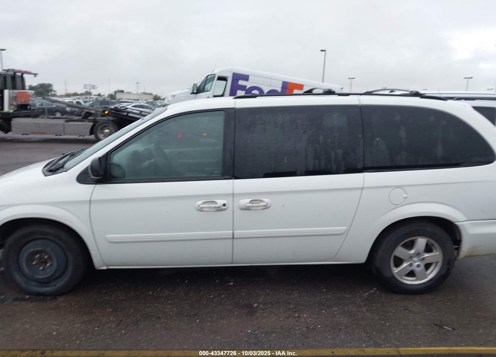2007 DODGE GRAND CARAVAN SXT VIN: 2D4GP44L47R186747