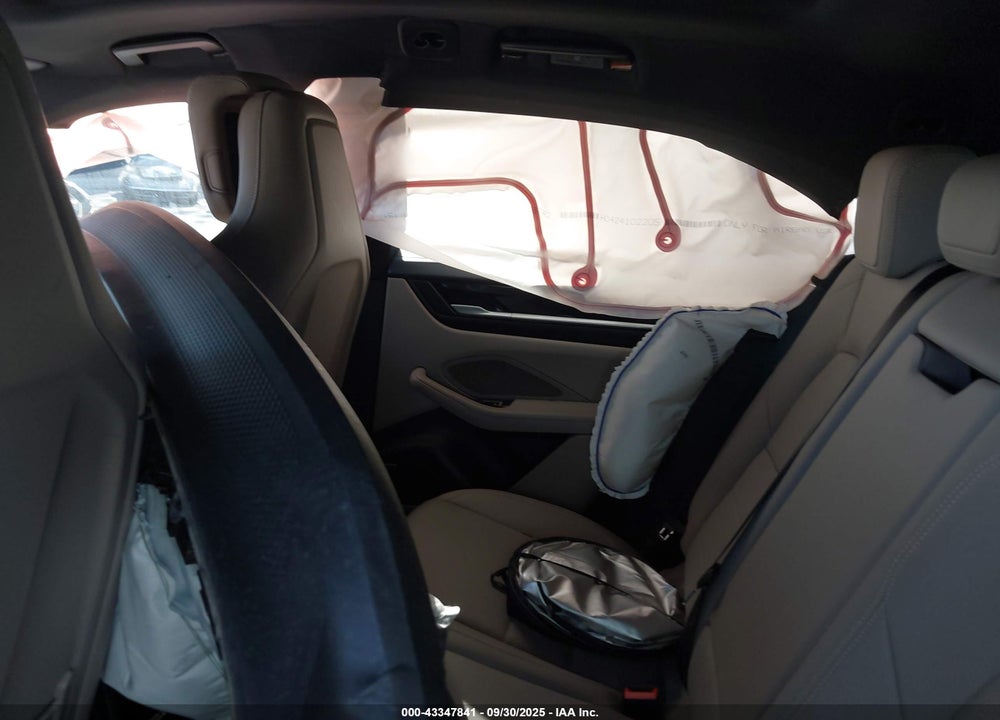 2025 PORSCHE MACAN VIN: WP1AD2XA0SL076883