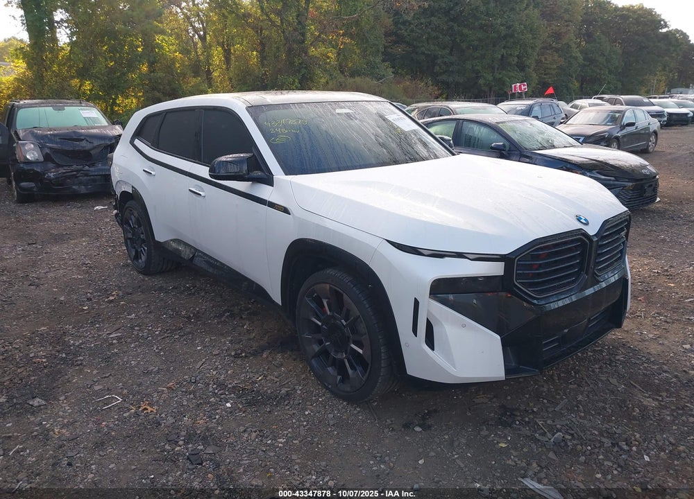 2024 BMW XM VIN: 5YM23CS05R9W36590