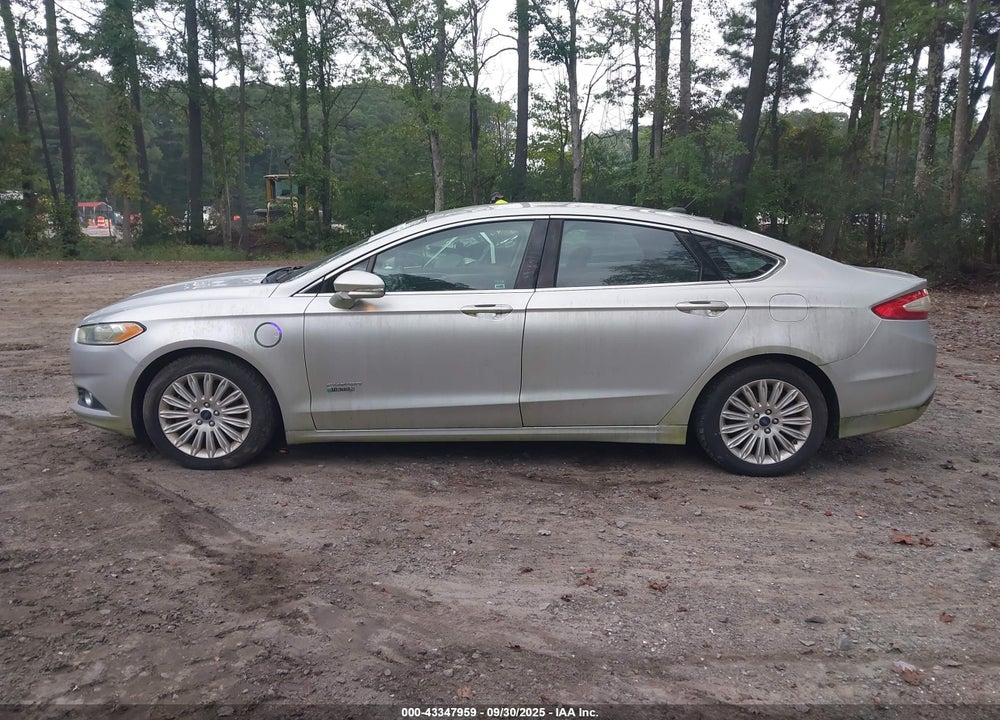 2016 FORD FUSION VIN: 3FA6P0PU5GR194832