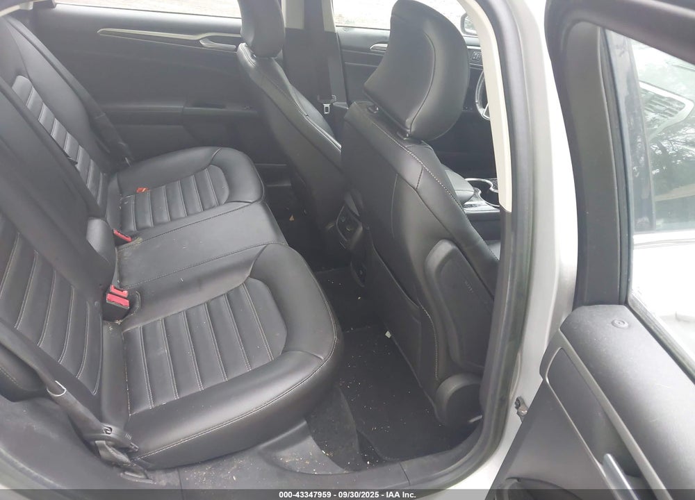2016 FORD FUSION VIN: 3FA6P0PU5GR194832