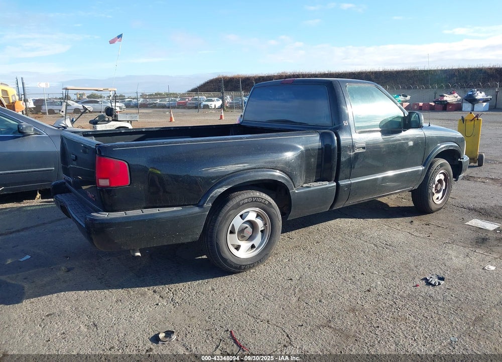 2000 GMC SONOMA SLS VIN: 1GTCS144XY8191983