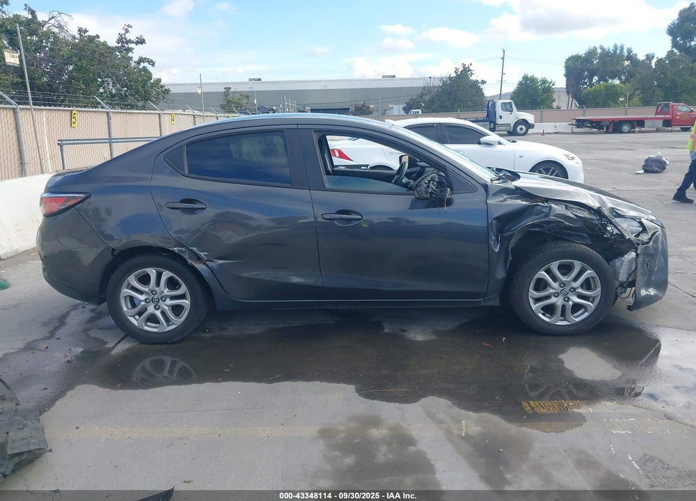 2016 SCION IA VIN: 3MYDLBZV5GY104374