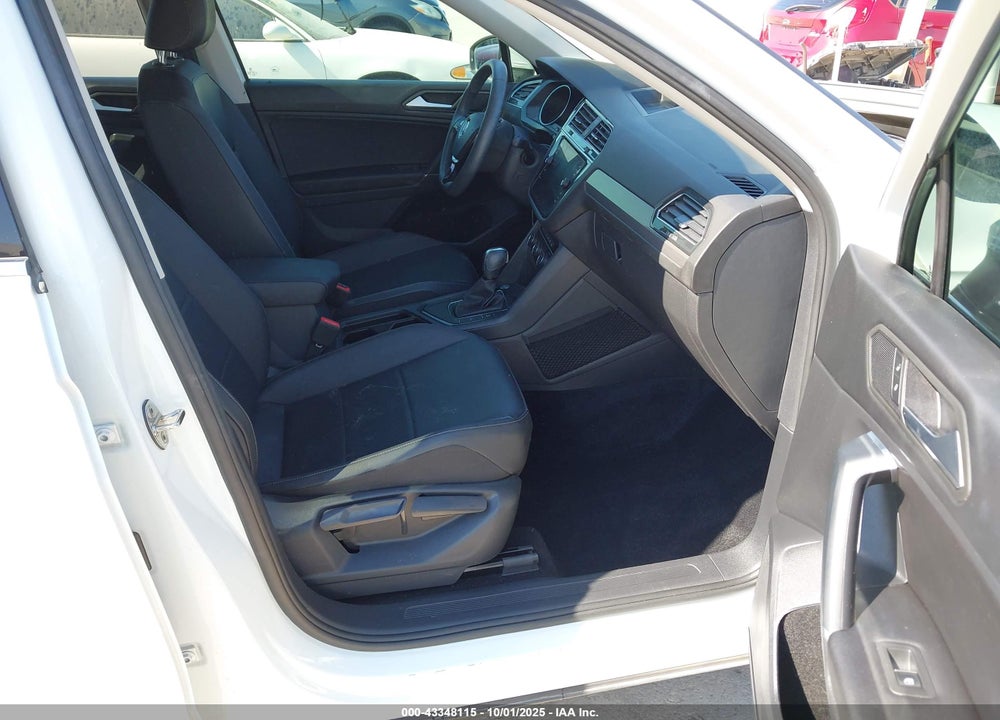 2020 VOLKSWAGEN TIGUAN 2.0T SE/2.0T SE R-LINE BLACK/2.0T SEL VIN: 3VV3B7AX1LM083467