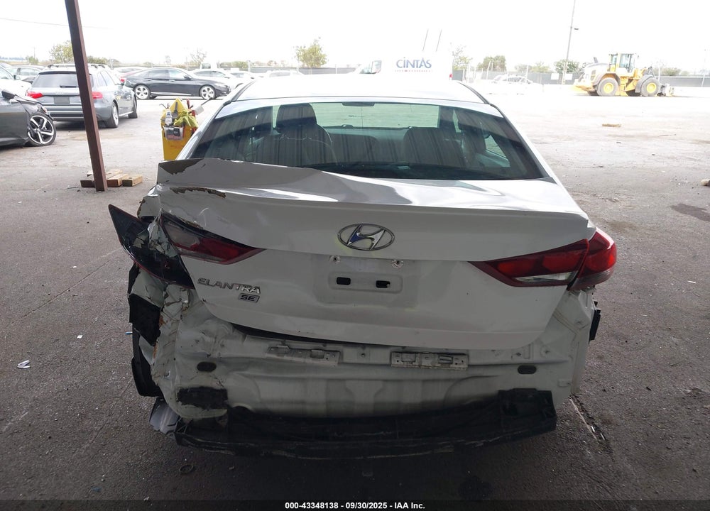 2018 HYUNDAI ELANTRA VIN: 5NPD74LF7JH286048