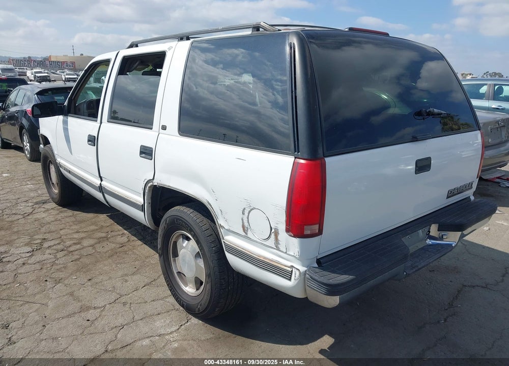 1997 CHEVROLET TAHOE LS VIN: 1GNEK13RXVJ428831