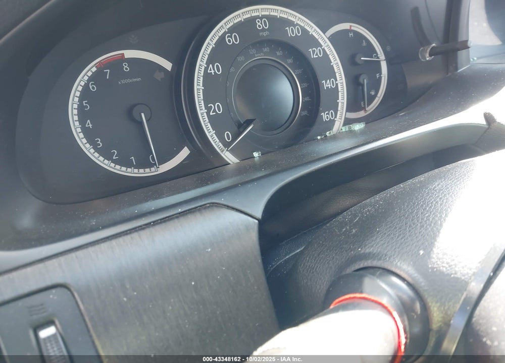 2013 HONDA ACCORD VIN: 1HGCR2F82DA109007