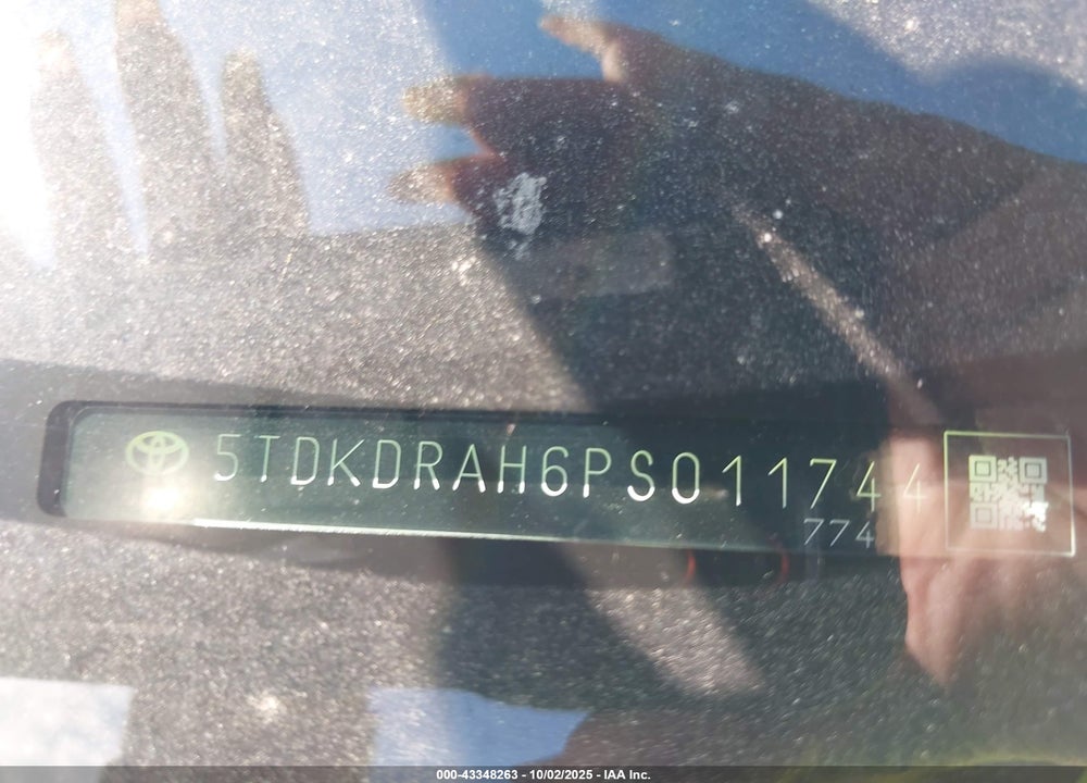 2023 TOYOTA HIGHLANDER XLE VIN: 5TDKDRAH6PS011744