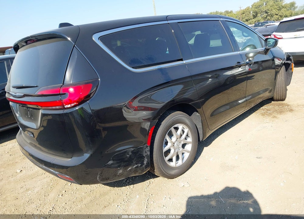 2026 CHRYSLER PACIFICA SELECT VIN: 2C4RC1BG0TR175504