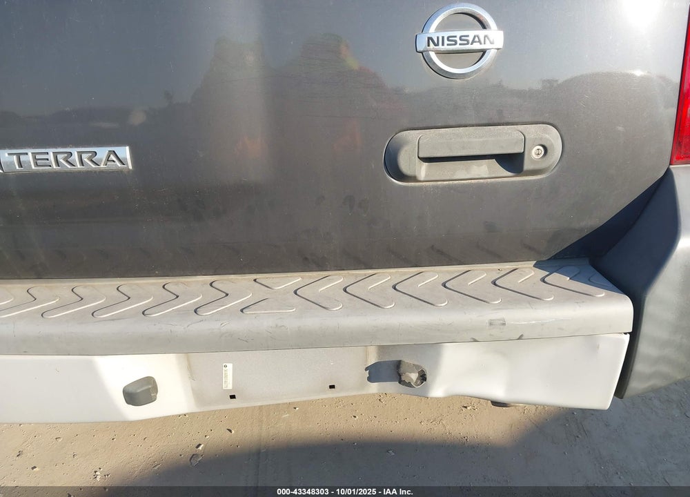 2015 NISSAN XTERRA VIN: 5N1AN0NU3FN667296