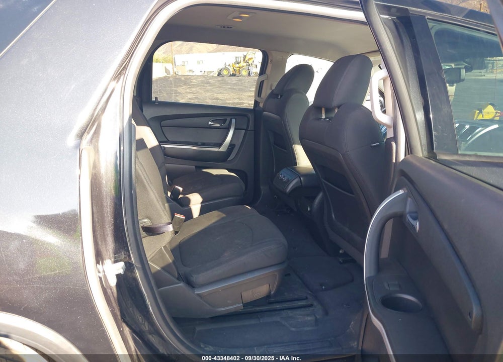 2012 GMC ACADIA SLE VIN: 1GKKRPED4CJ321089