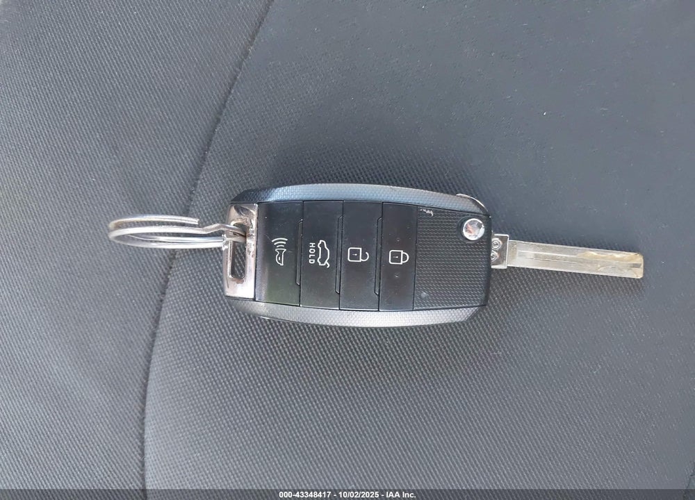 2014 KIA SOUL VIN: KNDJN2A21E7706989