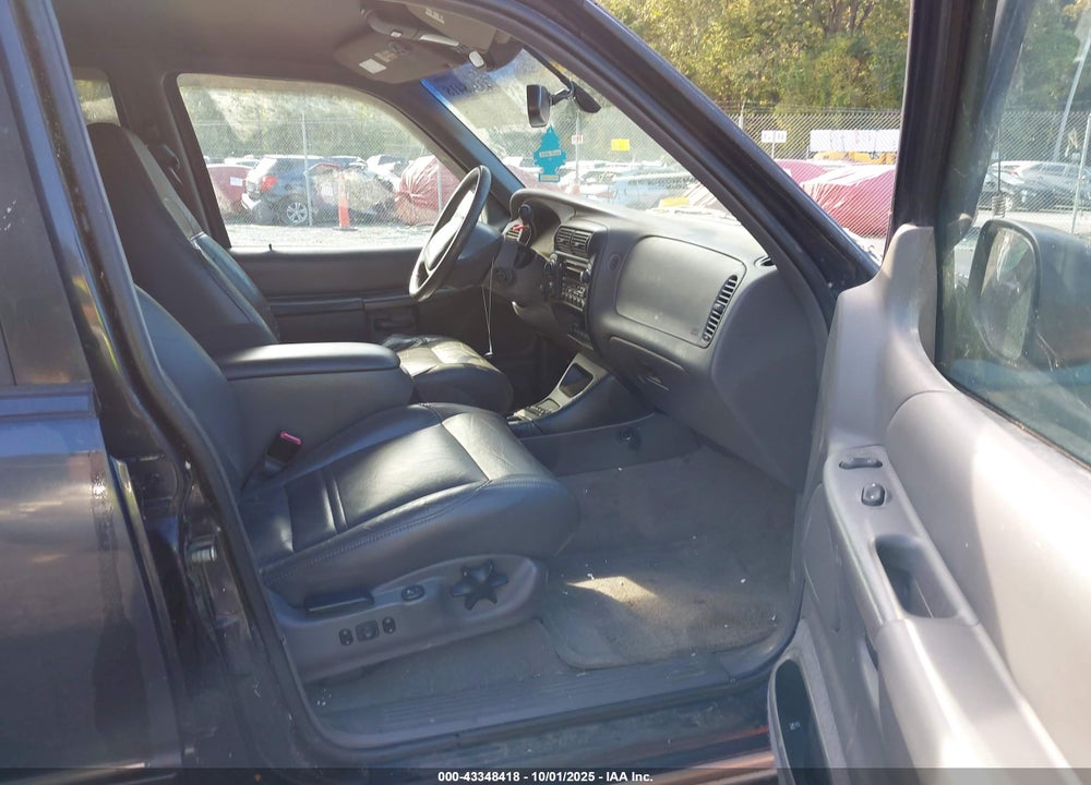 2000 FORD EXPLORER EDDIE BAUER VIN: 1FMDU74E6YZA89029