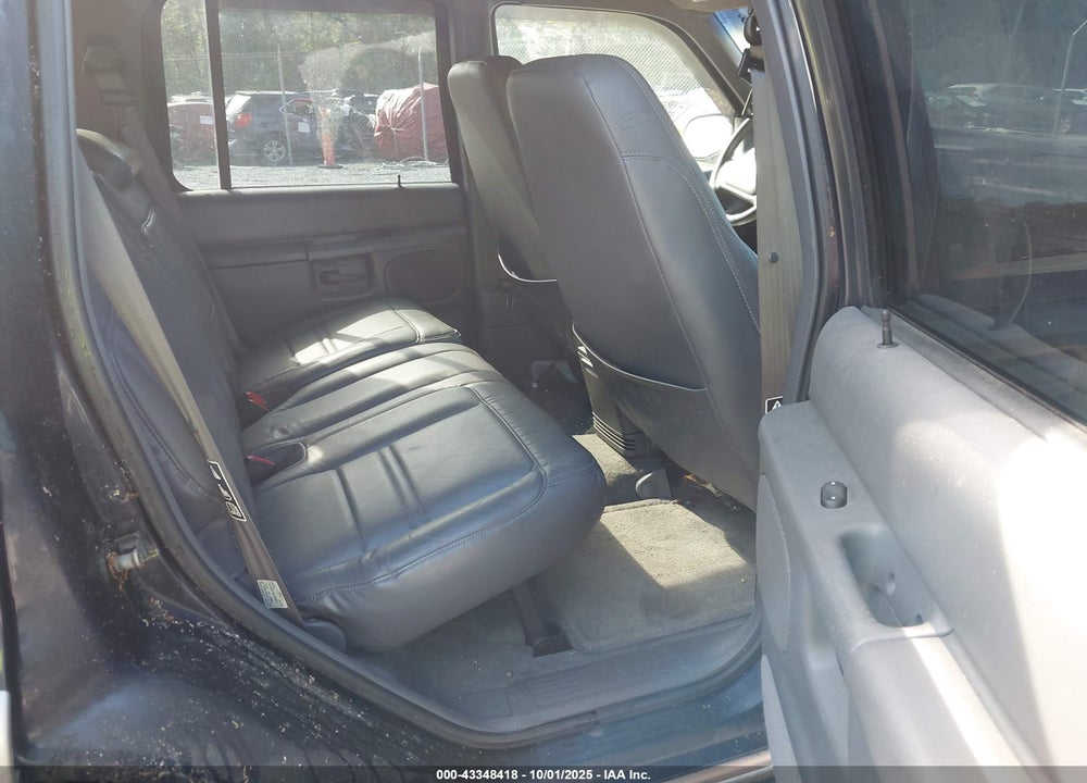 2000 FORD EXPLORER EDDIE BAUER VIN: 1FMDU74E6YZA89029