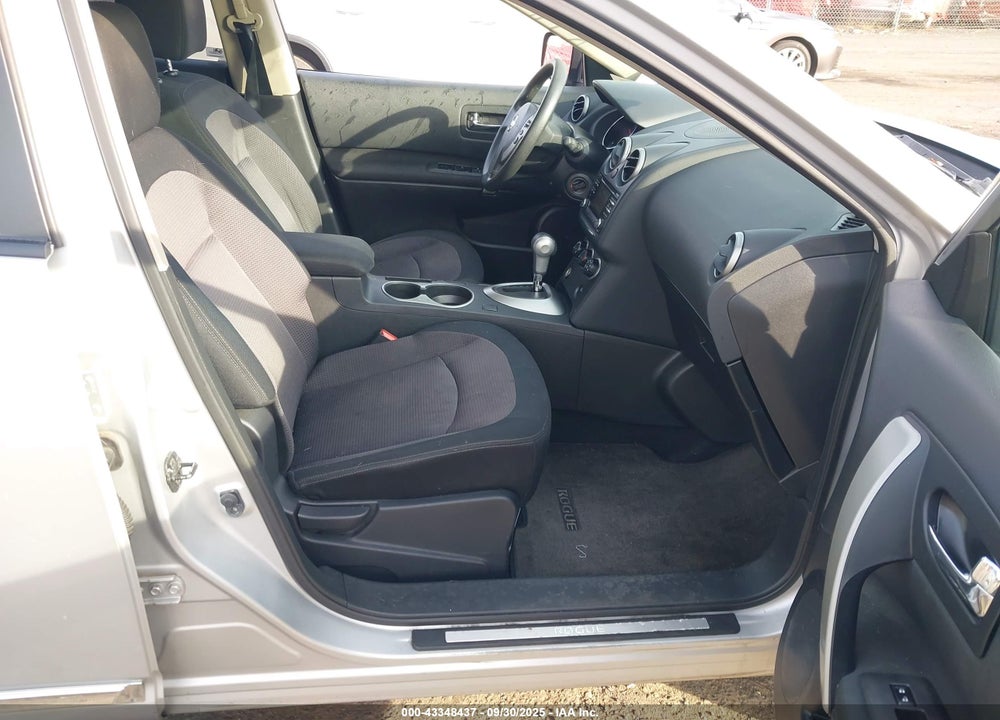 2013 NISSAN ROGUE VIN: JN8AS5MV4DW629835