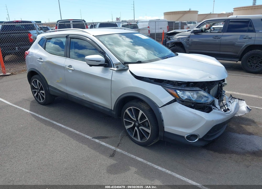 2017 NISSAN ROGUE SPORT SL VIN: JN1BJ1CP4HW012491