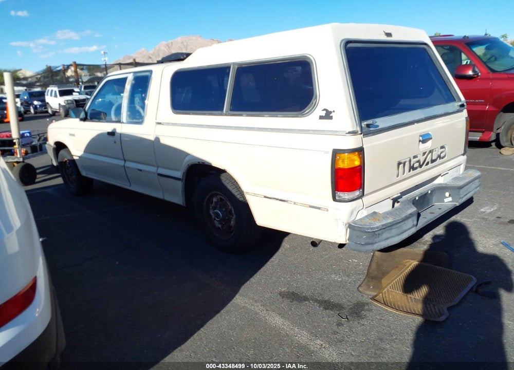 1986 MAZDA B2000 LONG BED VIN: JM2UF311XG0587421