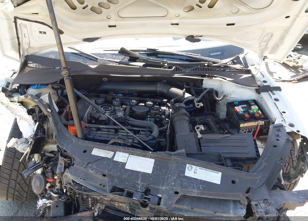 2013 VOLKSWAGEN EOS VIN: WVWBW8AH4DV002790