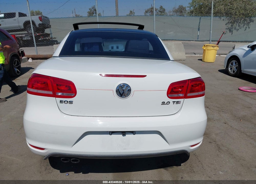 2013 VOLKSWAGEN EOS VIN: WVWBW8AH4DV002790