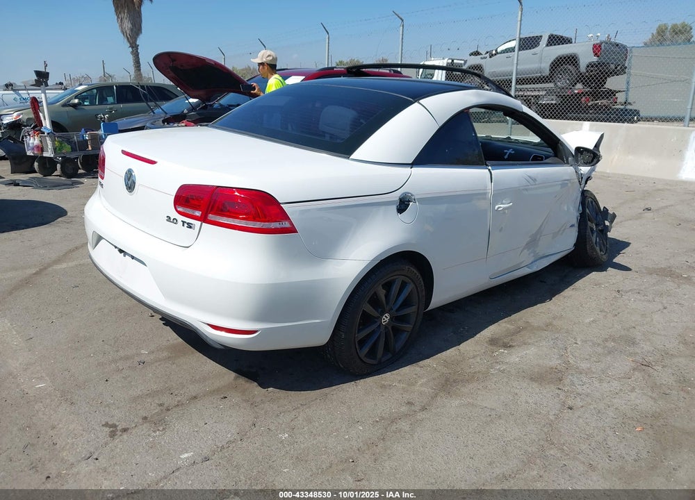 2013 VOLKSWAGEN EOS VIN: WVWBW8AH4DV002790