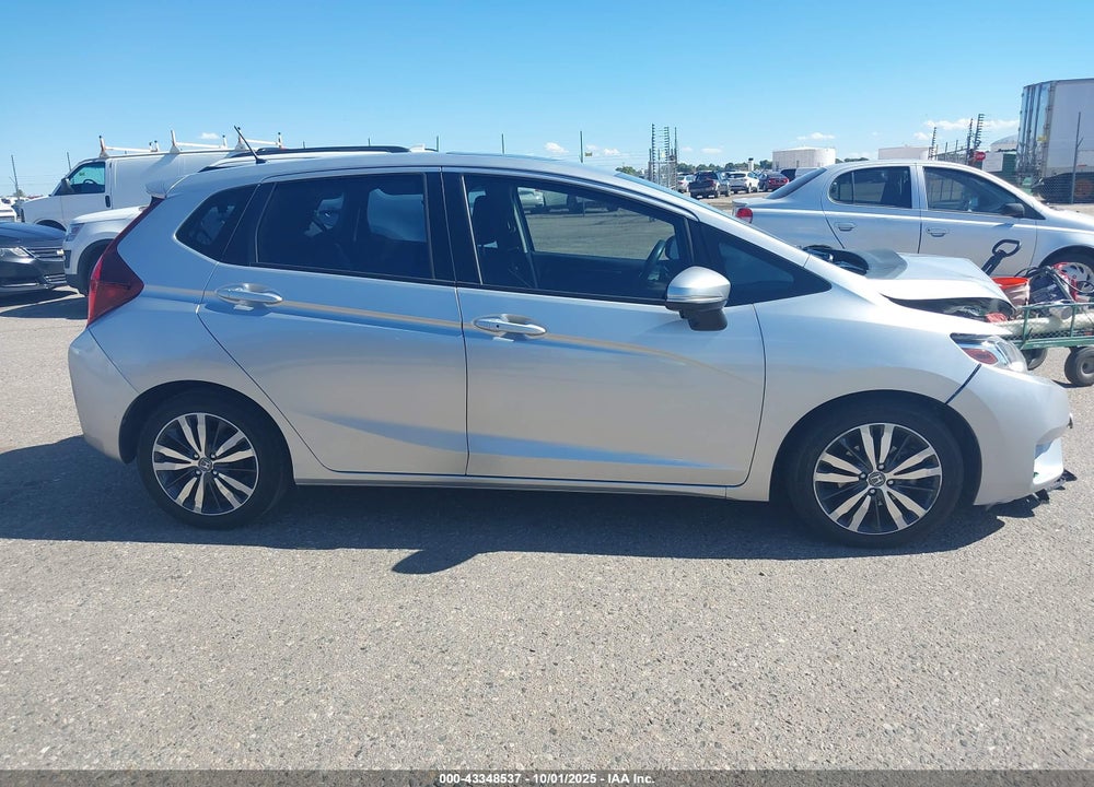 2015 HONDA FIT EX/EX-L VIN: 3HGGK5H81FM761059