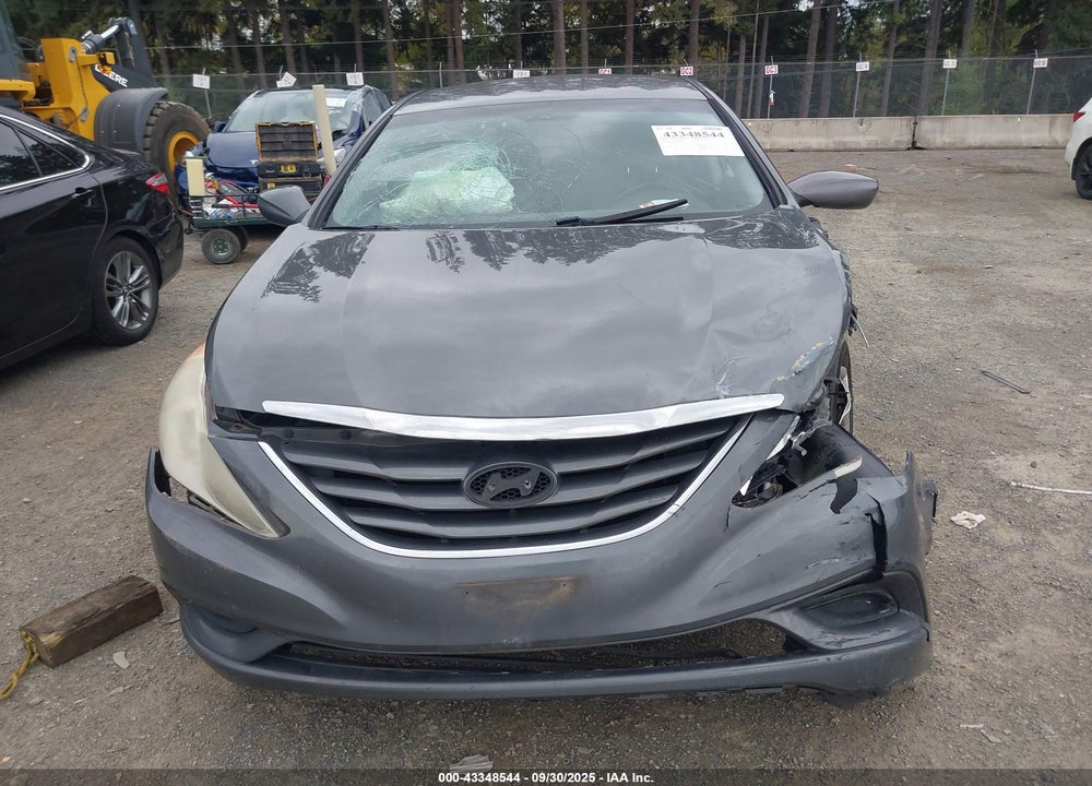 2011 HYUNDAI SONATA VIN: 5NPEB4AC8BH090262