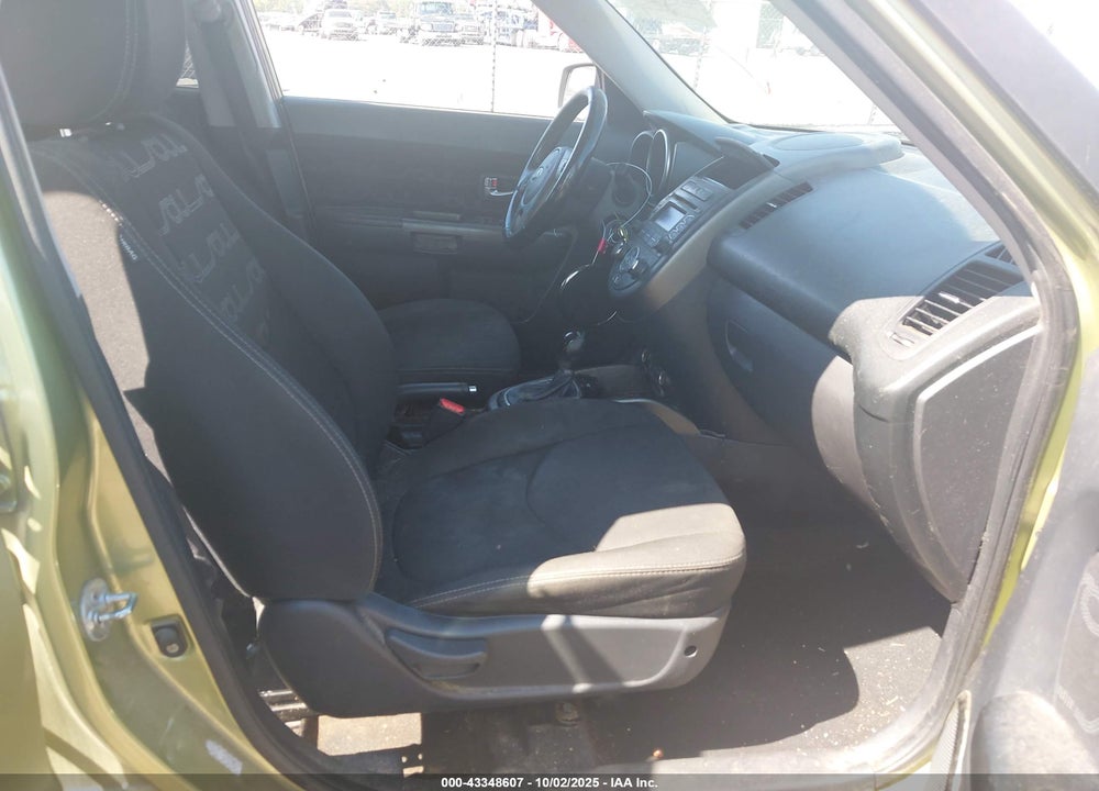 2013 KIA SOUL VIN: KNDJT2A62D7571836
