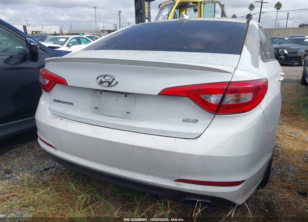 2017 HYUNDAI SONATA ECO VIN: 5NPE24AA6HH445565
