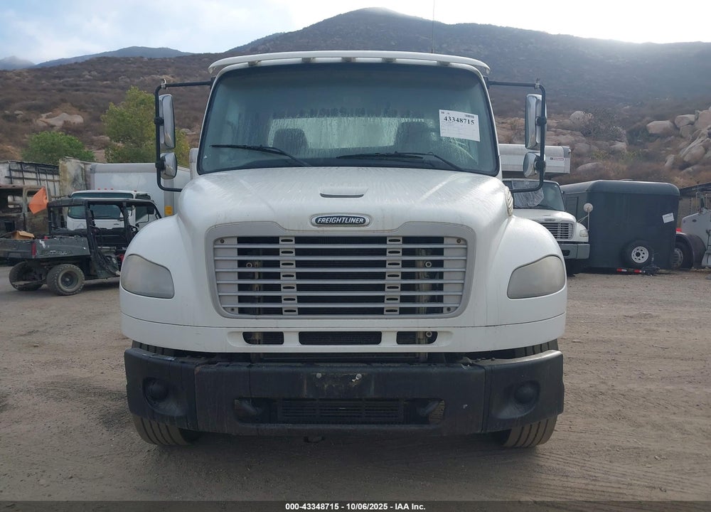 2011 FREIGHTLINER M2 106 MEDIUM DUTY VIN: 1FVACWBSXBDBD0878