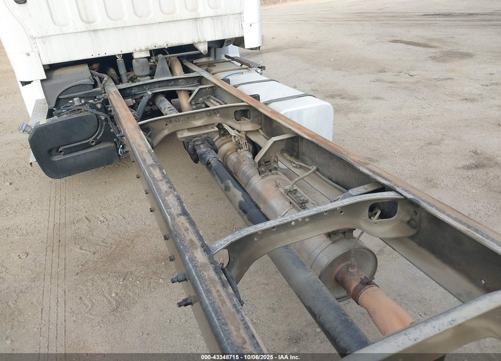 2011 FREIGHTLINER M2 106 MEDIUM DUTY VIN: 1FVACWBSXBDBD0878