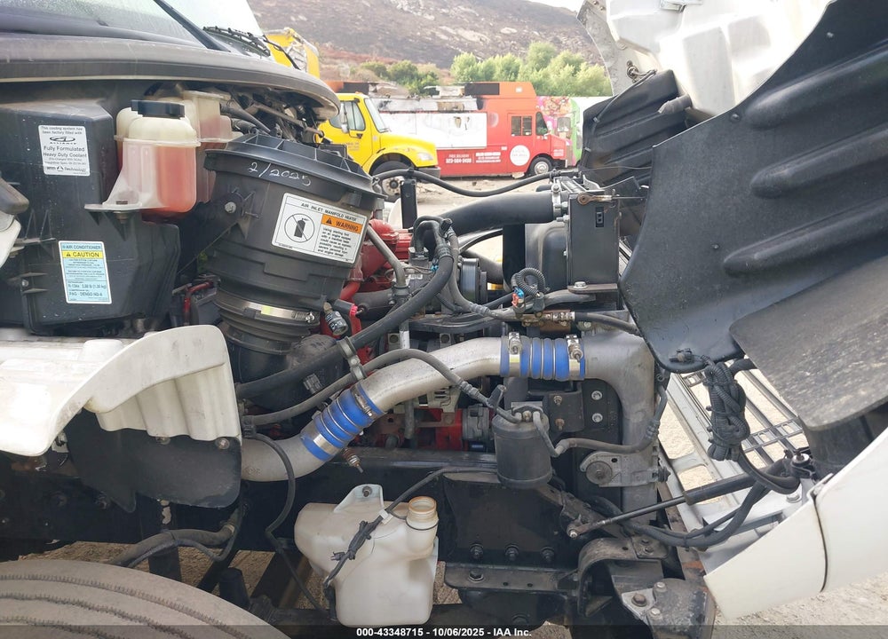 2011 FREIGHTLINER M2 106 MEDIUM DUTY VIN: 1FVACWBSXBDBD0878