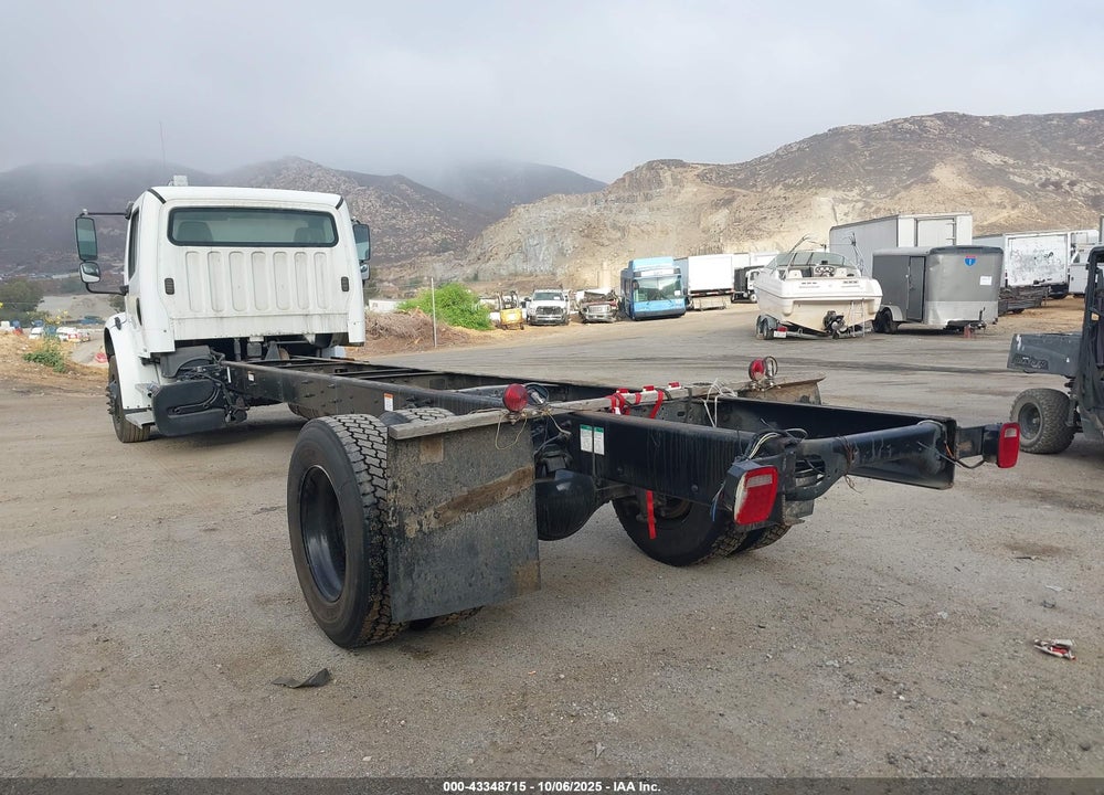 2011 FREIGHTLINER M2 106 MEDIUM DUTY VIN: 1FVACWBSXBDBD0878