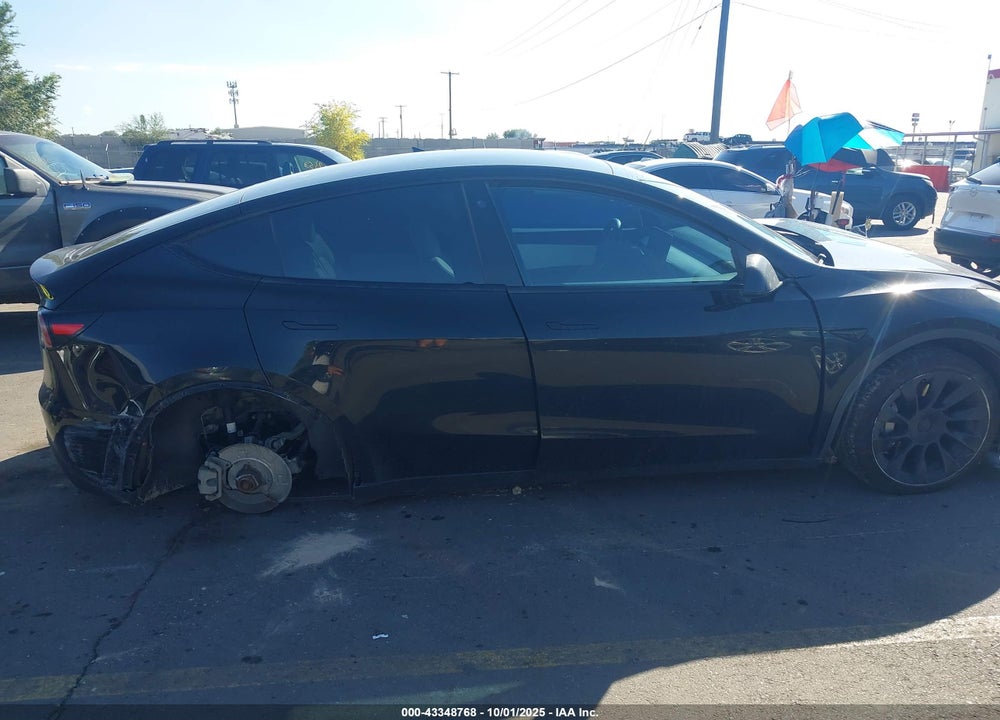 2021 TESLA MODEL Y LONG RANGE DUAL MOTOR ALL-WHEEL DRIVE VIN: 5YJYGDEE0MF187161
