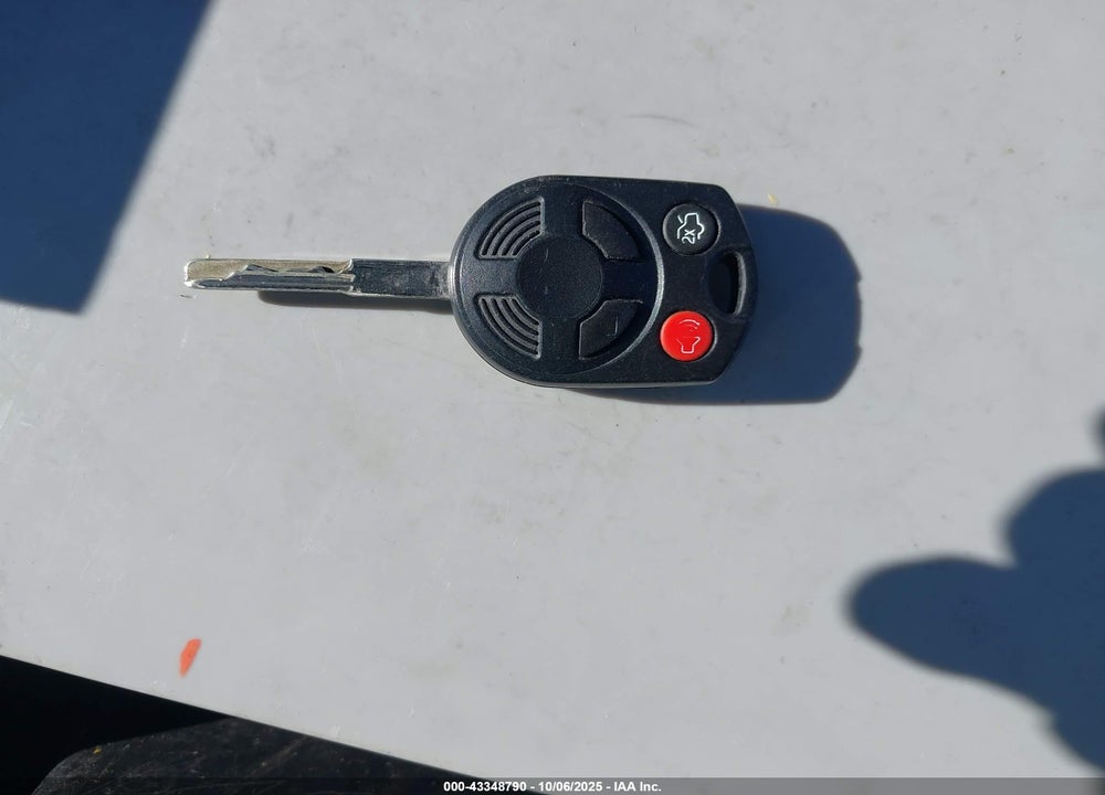 2015 FORD FOCUS VIN: 1FADP3K27FL307174