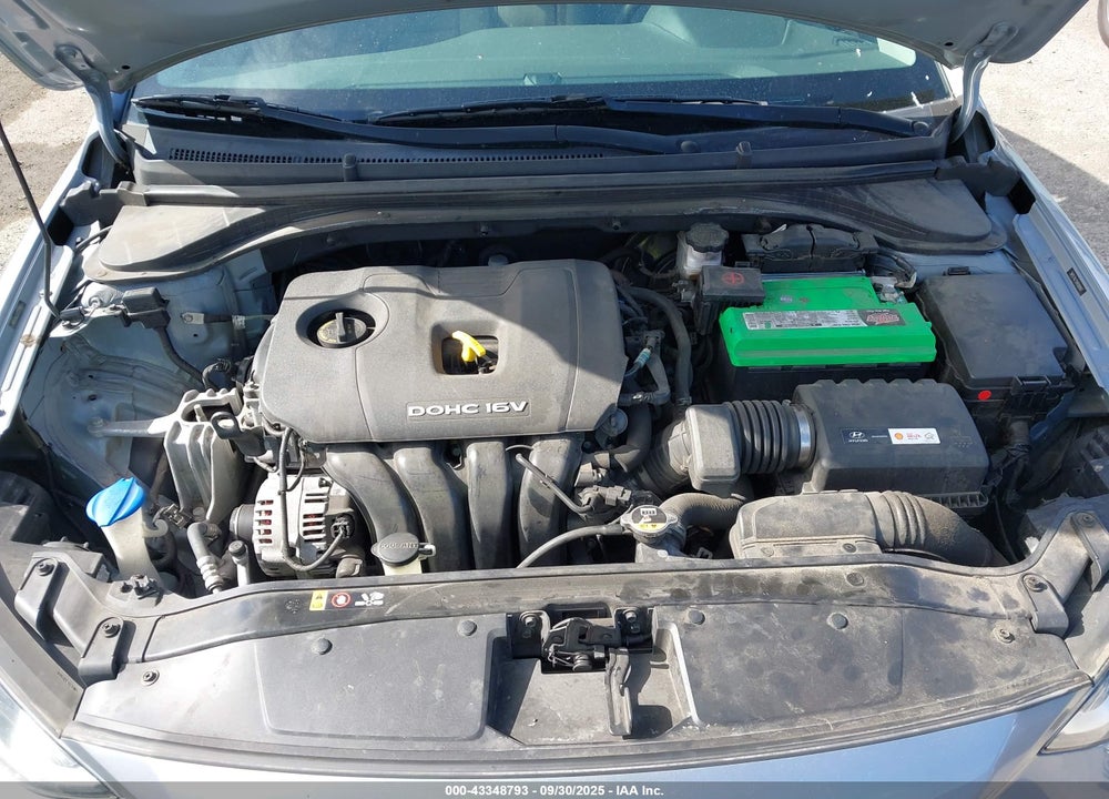2017 HYUNDAI ELANTRA VIN: 5NPD74LF5HH089907