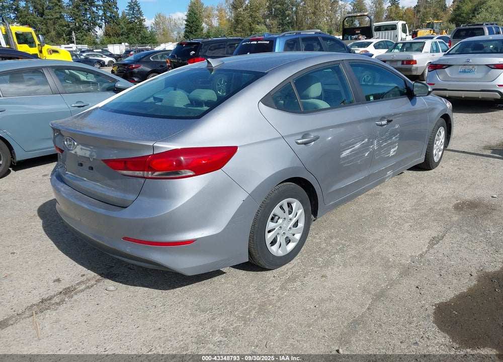 2017 HYUNDAI ELANTRA VIN: 5NPD74LF5HH089907
