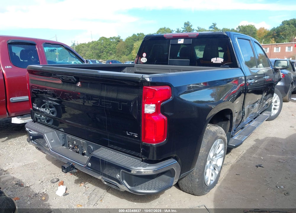 2022 CHEVROLET SILVERADO 1500 VIN: 1GCUDGEDXNZ588194