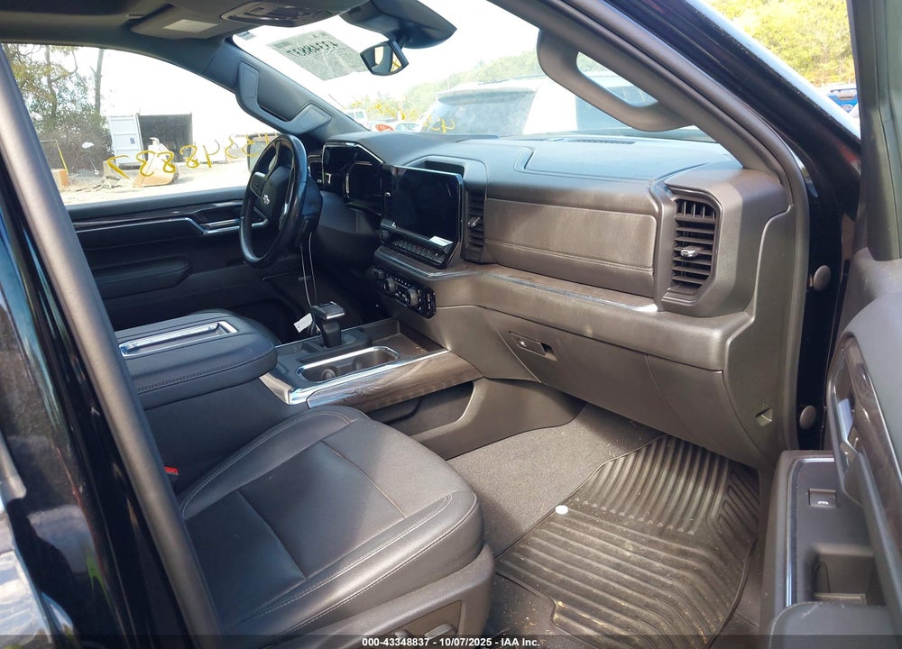 2022 CHEVROLET SILVERADO 1500 VIN: 1GCUDGEDXNZ588194