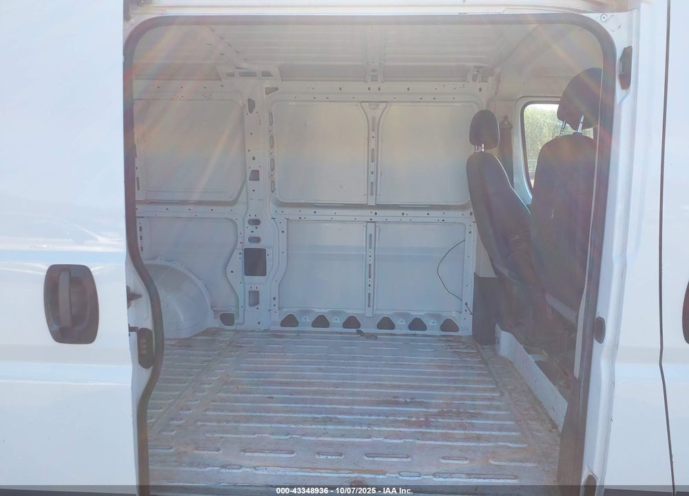 2014 RAM PROMASTER 1500 LOW ROOF VIN: 3C6TRVAG1EE104997