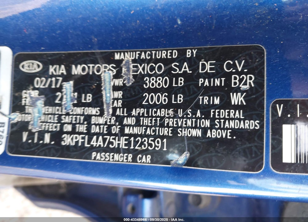 2017 KIA FORTE VIN: 3KPFL4A75HE123591