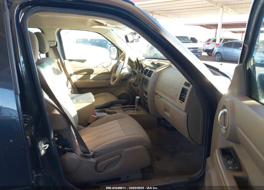 2010 DODGE NITRO VIN: 1D4PT4GK2AW173783