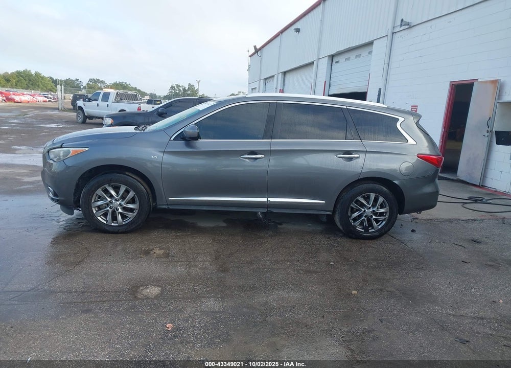 2015 INFINITI QX60 VIN: 5N1AL0MM8FC555239